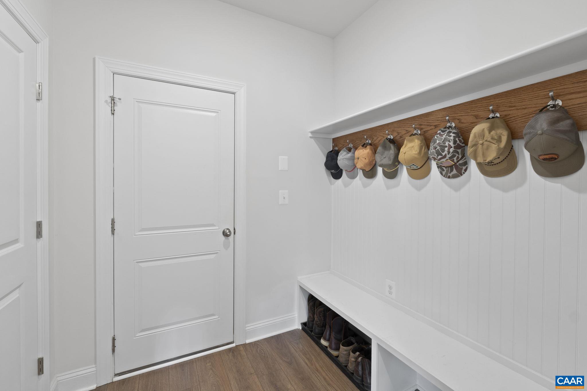 SPRING CREEK - Residential