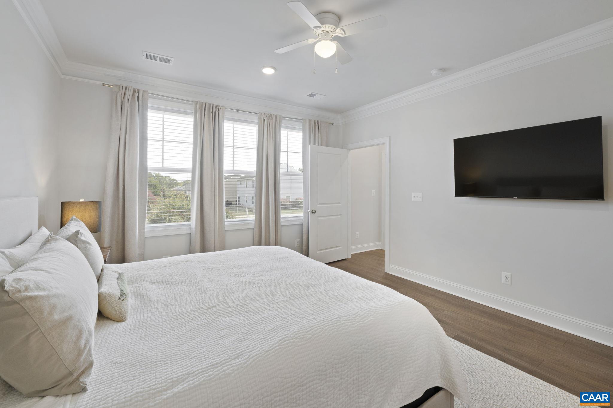 SPRING CREEK - Residential