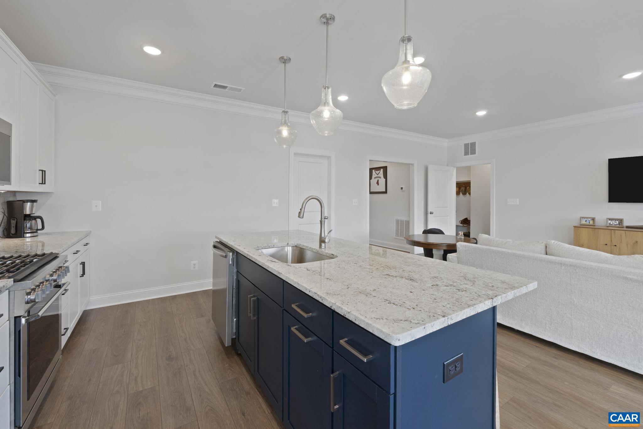 SPRING CREEK - Residential