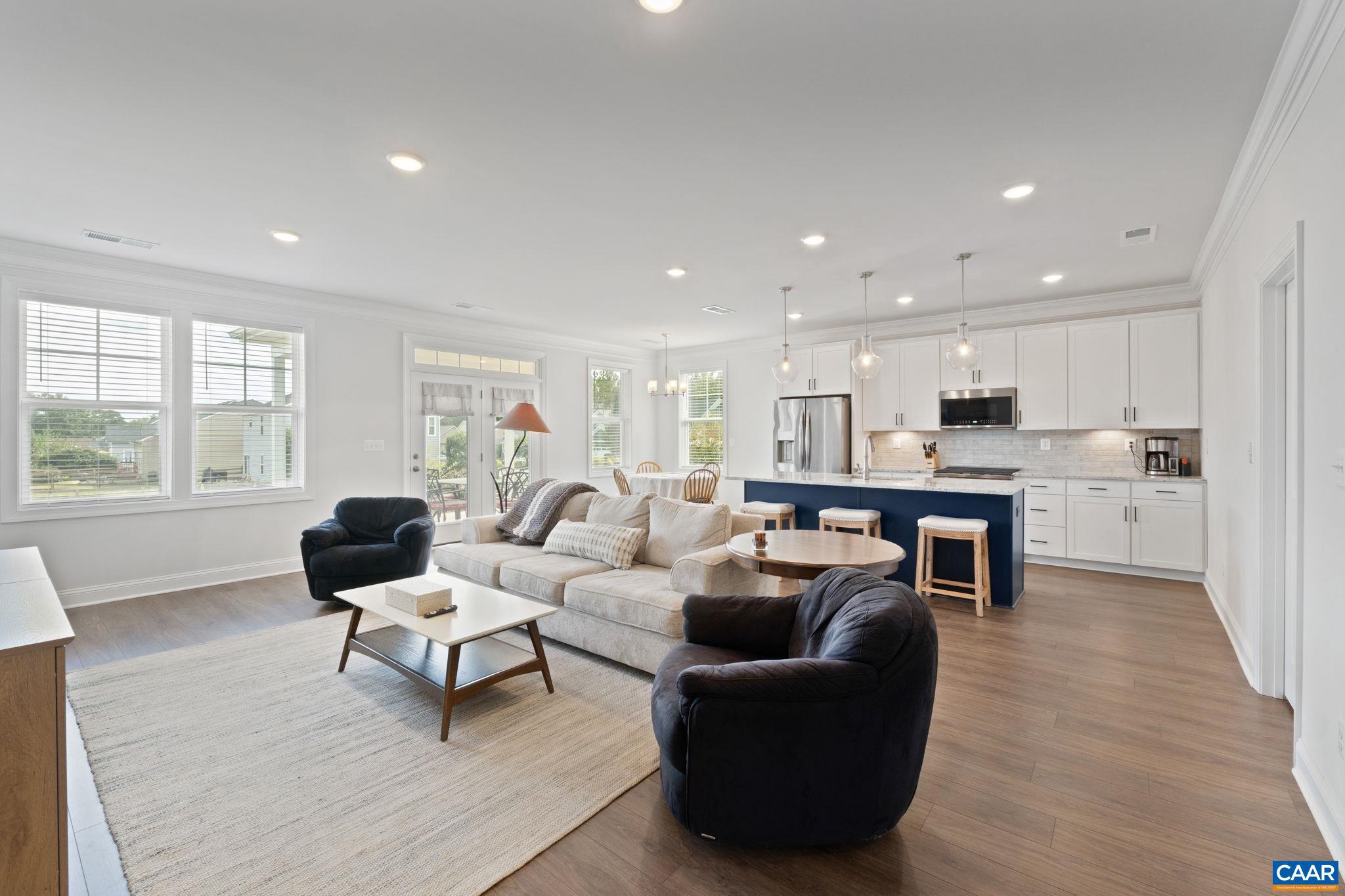 SPRING CREEK - Residential