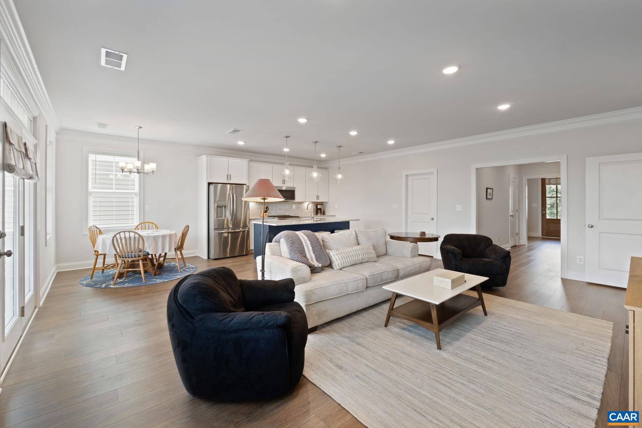 SPRING CREEK - Residential