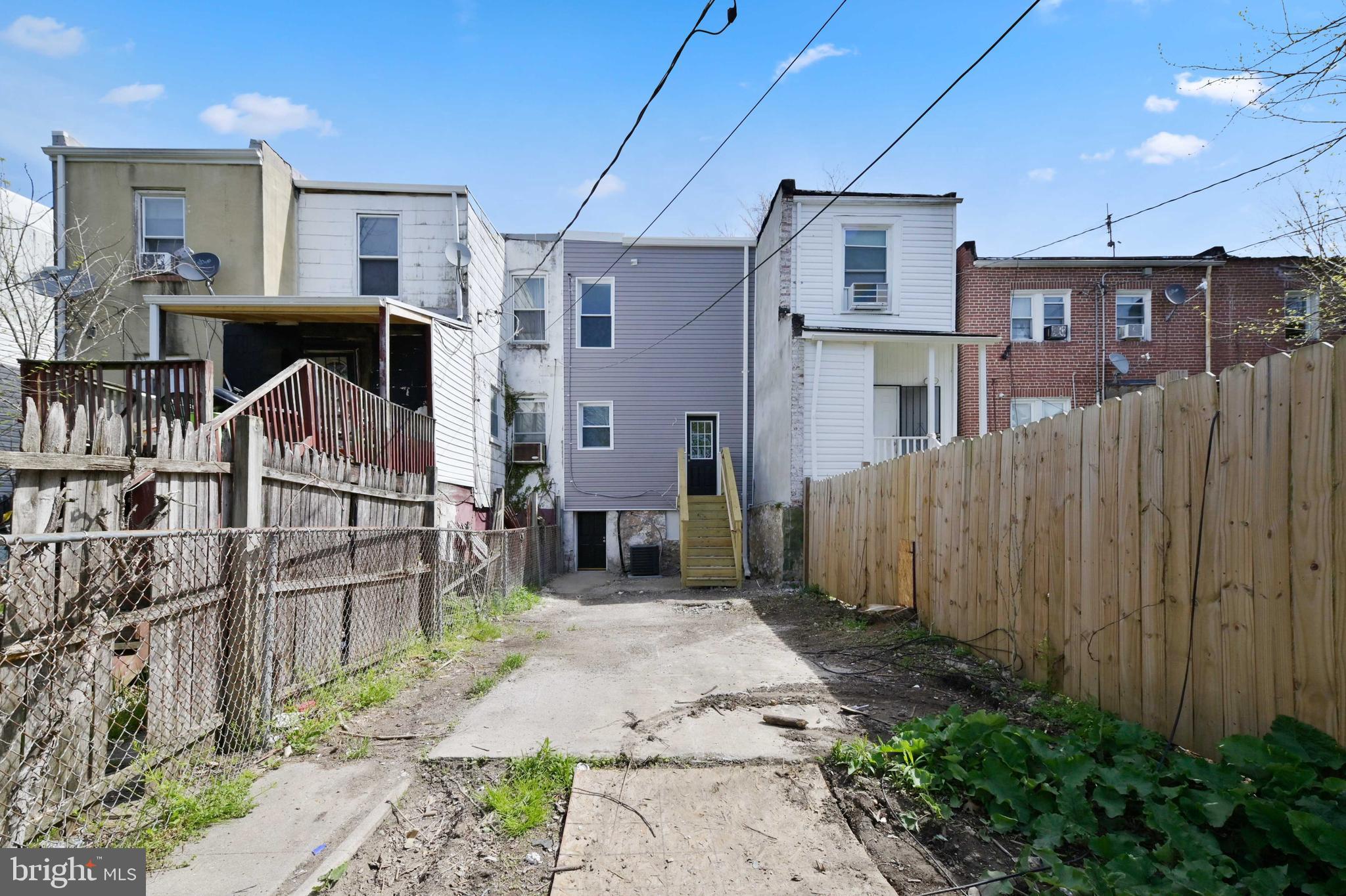 CENTRAL PARK HEIGHTS - Residential Lease