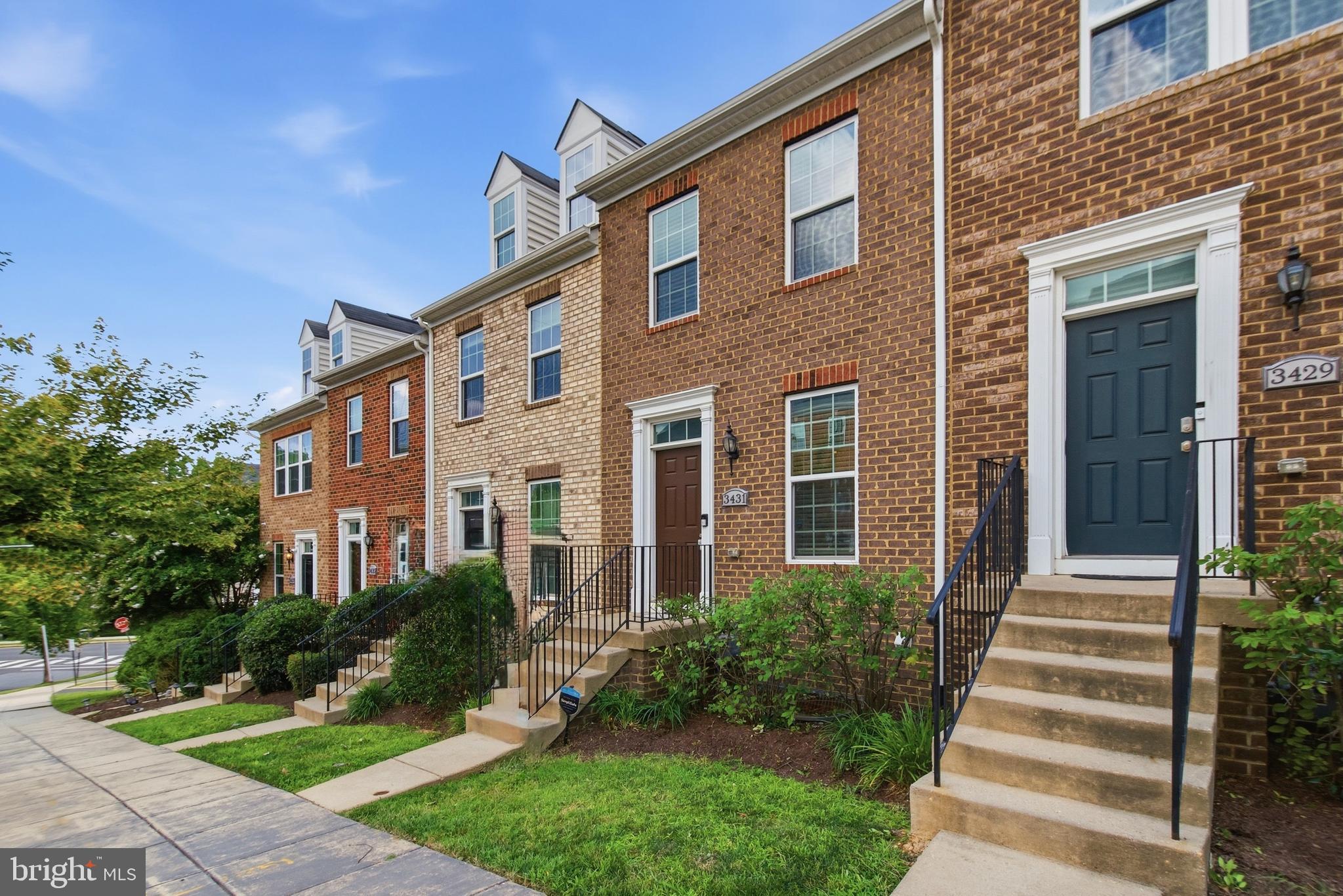 3431 10TH PLACE SE