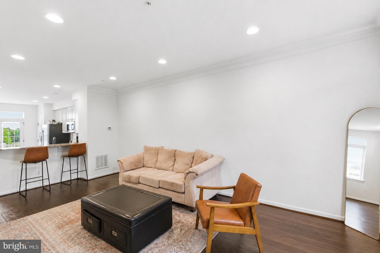 3431 10TH PLACE SE