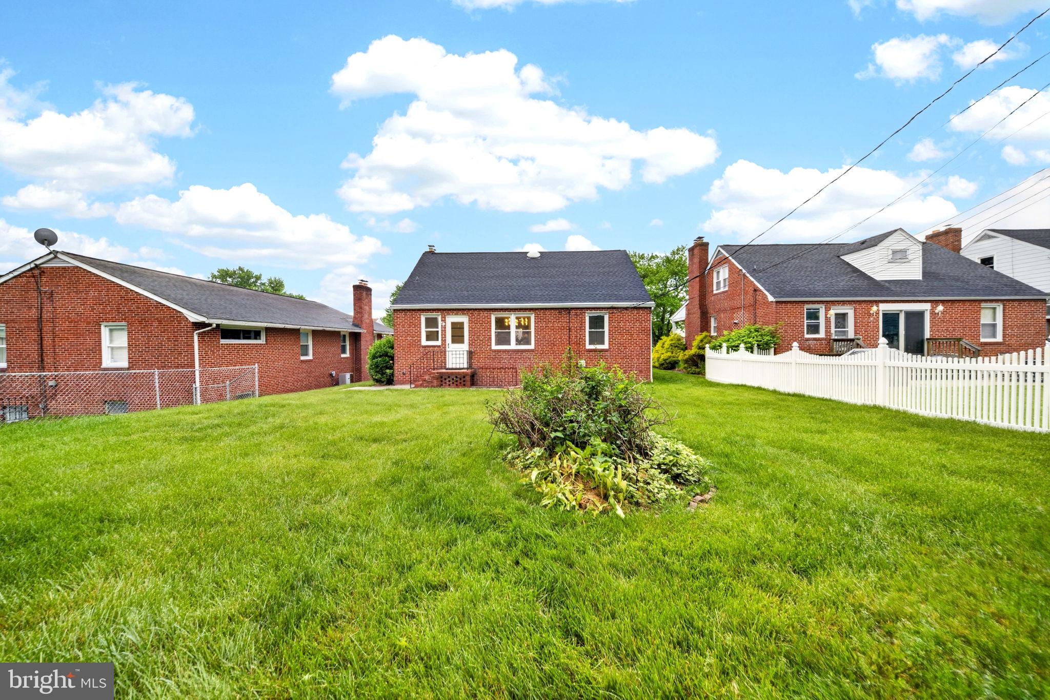 LAURELDALE - Residential