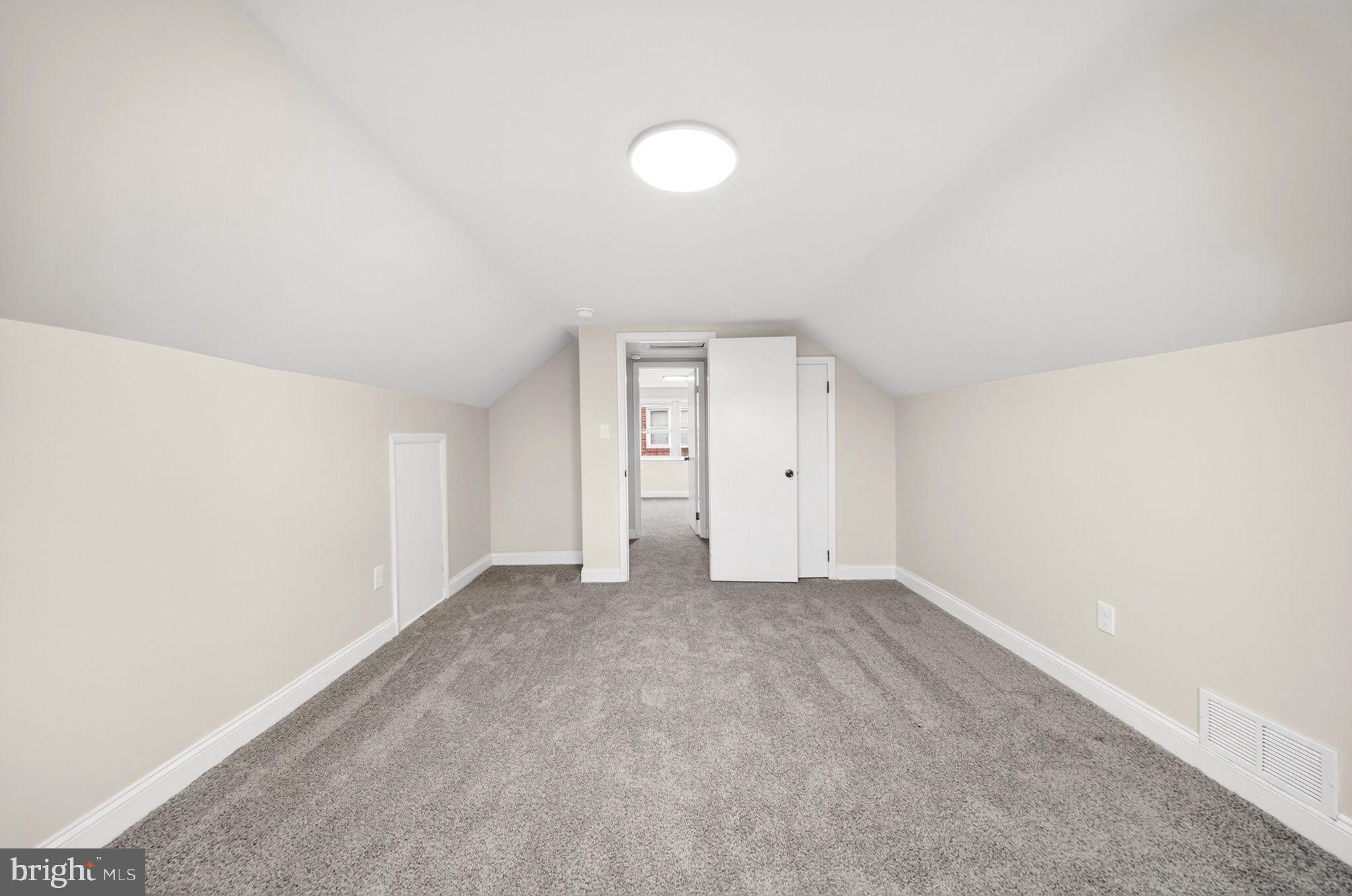 LAURELDALE - Residential