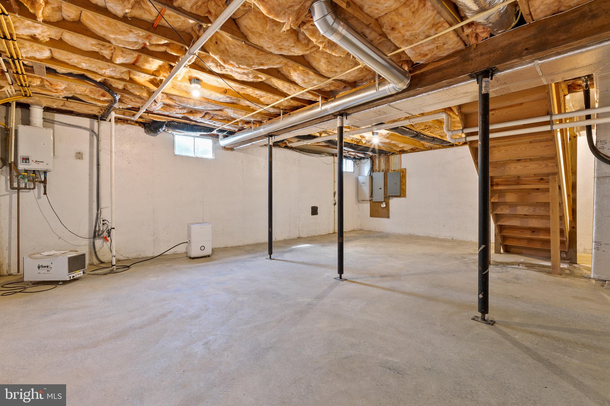 DOGWOOD VILLAGE - Residential