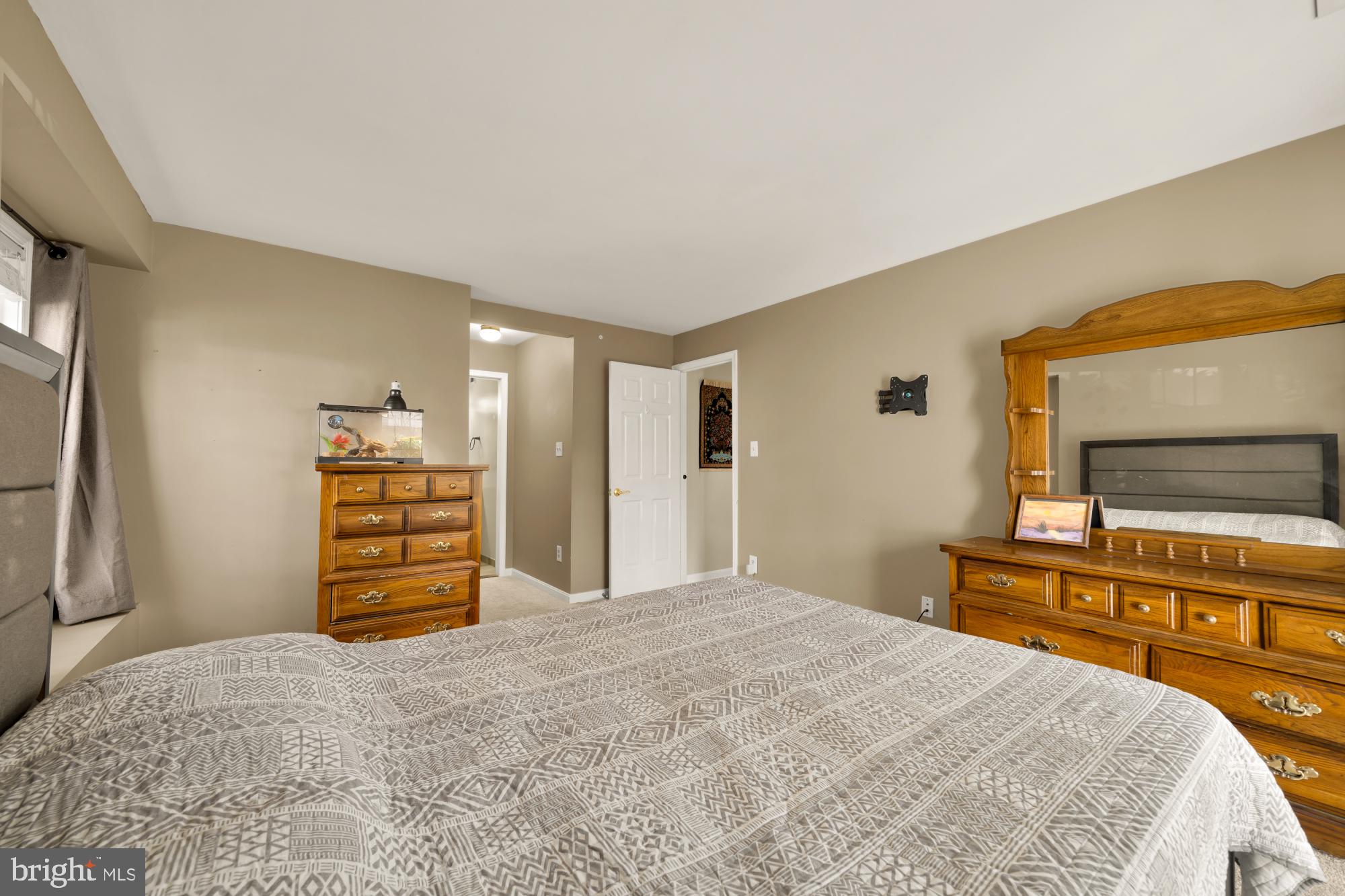 BRISTOL HOUSE - Residential