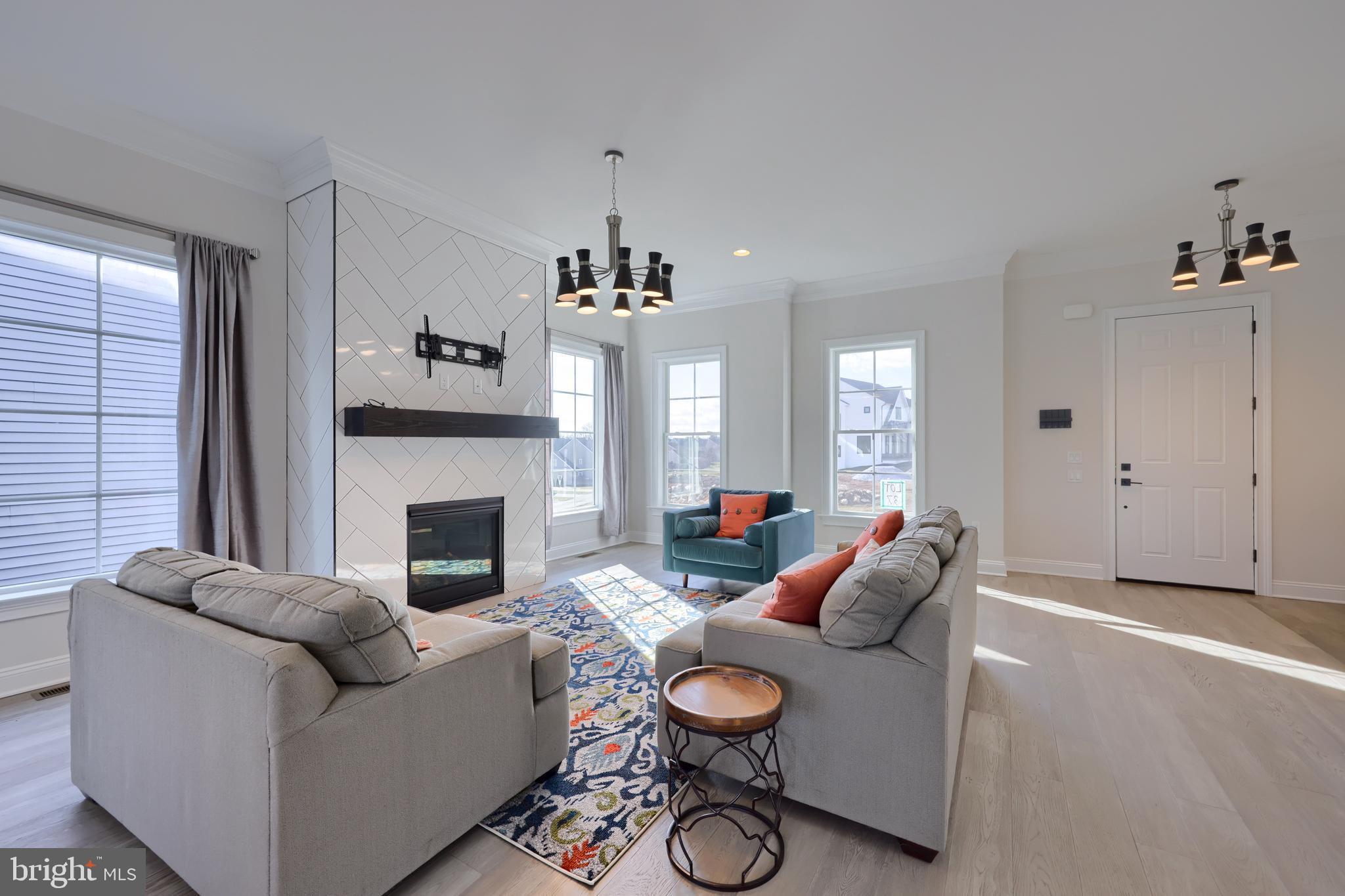 HAYDN MANOR - Residential