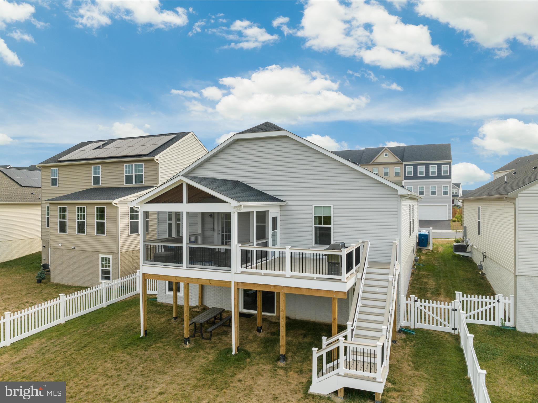 SNOWDEN BRIDGE - Residential