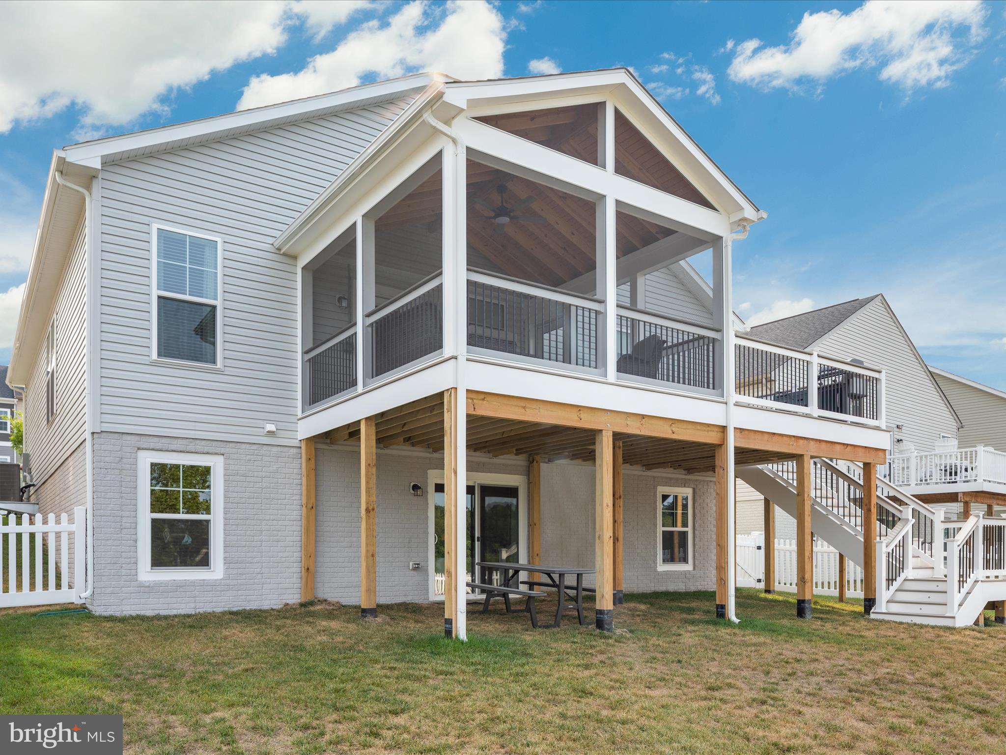 SNOWDEN BRIDGE - Residential