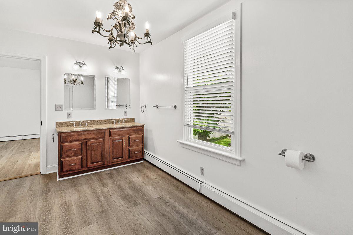 MAIN STREET - Residential Lease