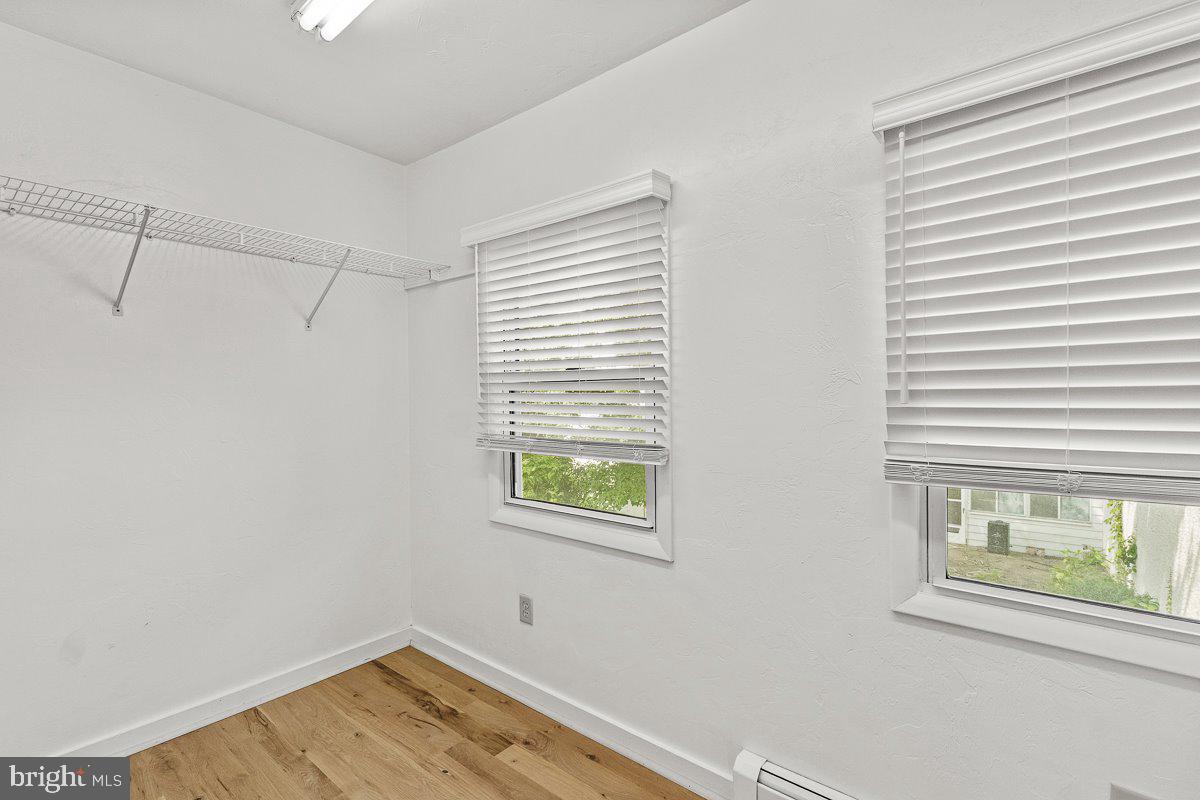 MAIN STREET - Residential Lease