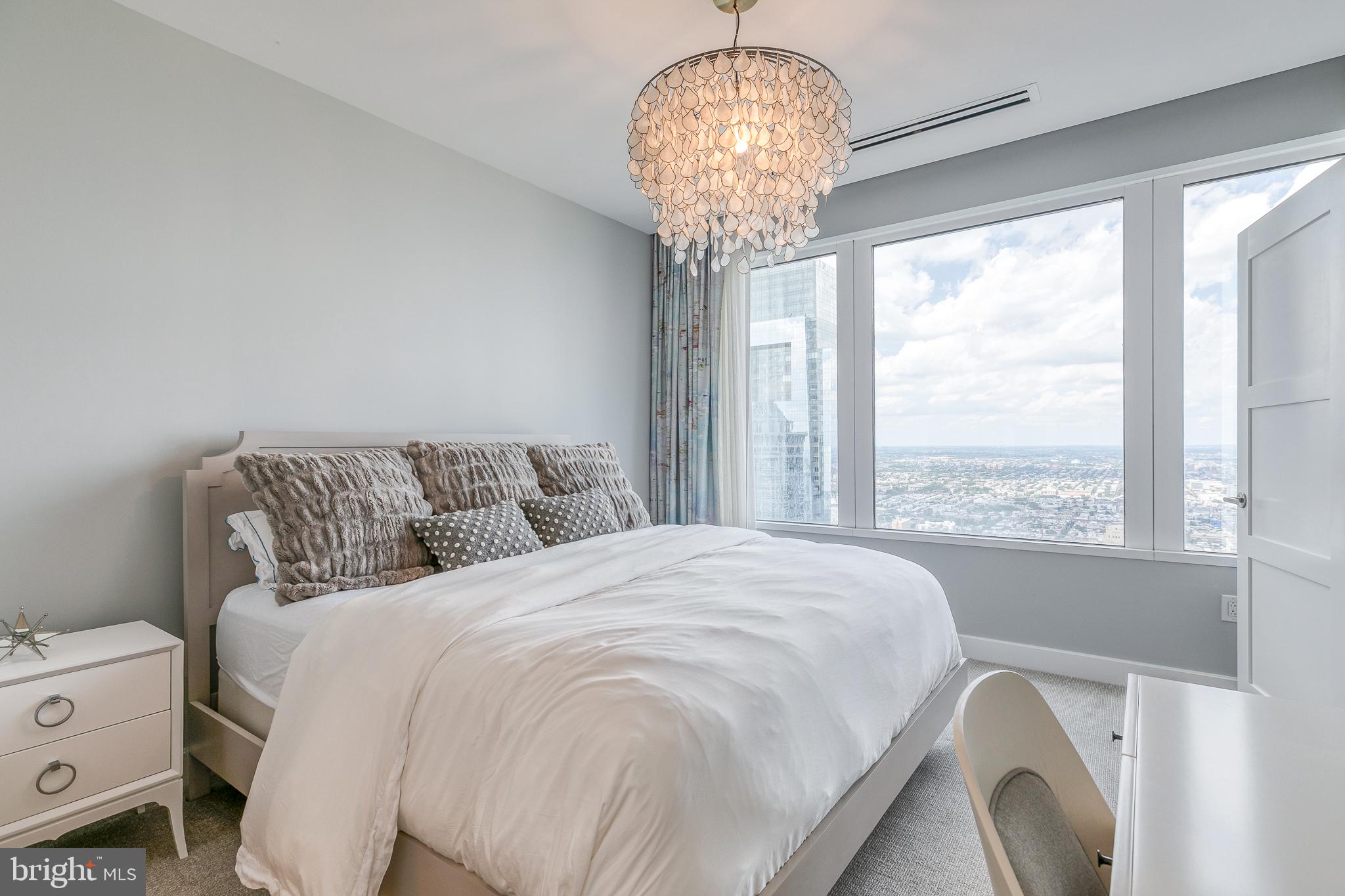 CENTER CITY - Residential