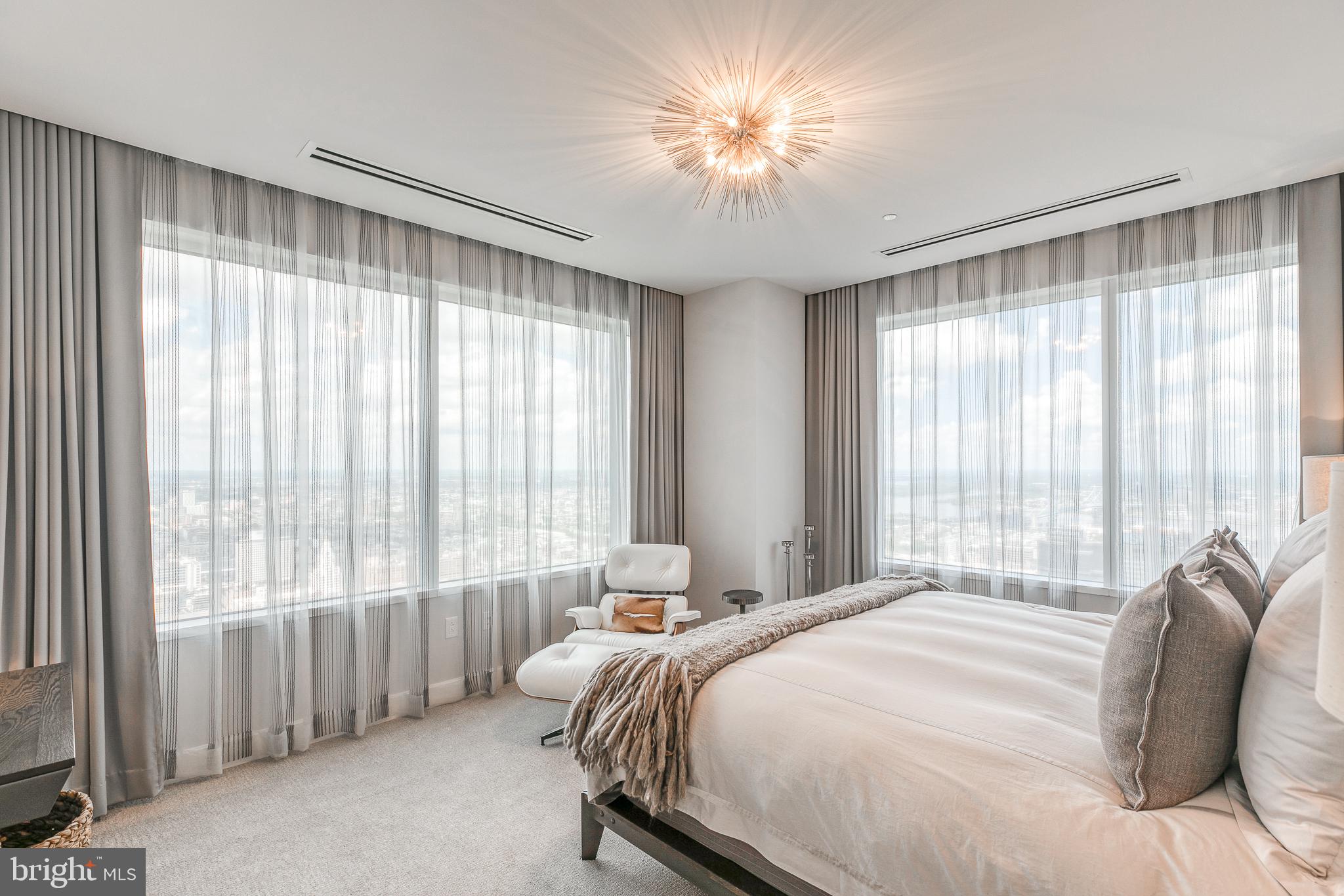 CENTER CITY - Residential