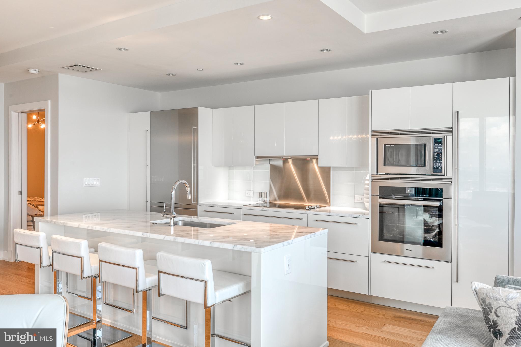 CENTER CITY - Residential