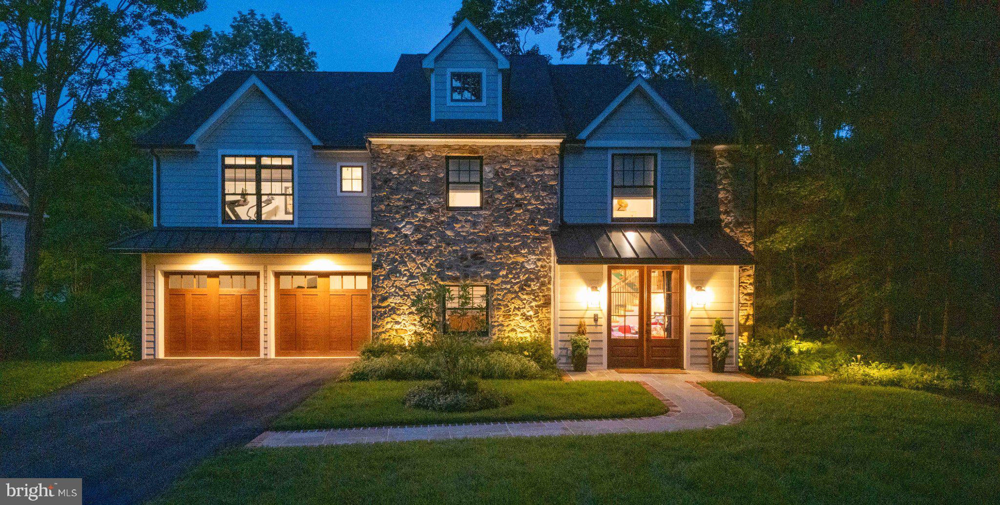 189 S SPRING MILL ROAD