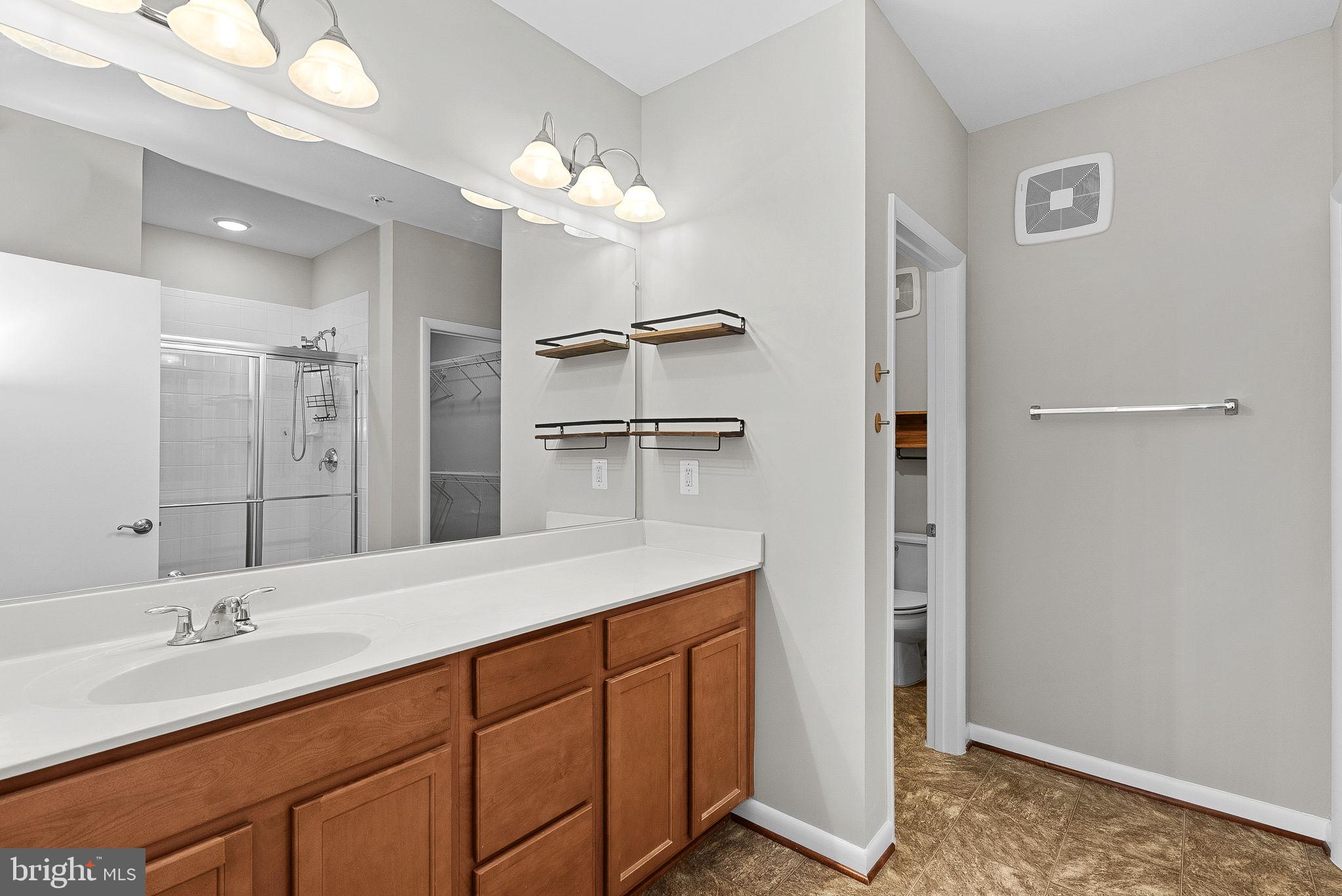 SM ONE LOUDOUN CONDO - Residential