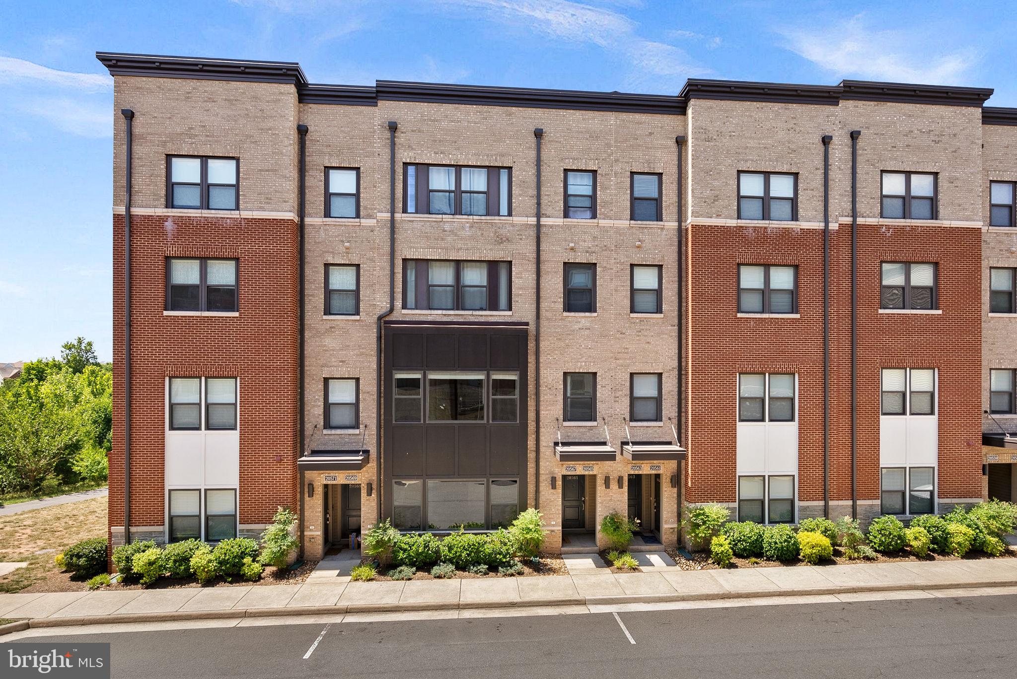 SM ONE LOUDOUN CONDO - Residential