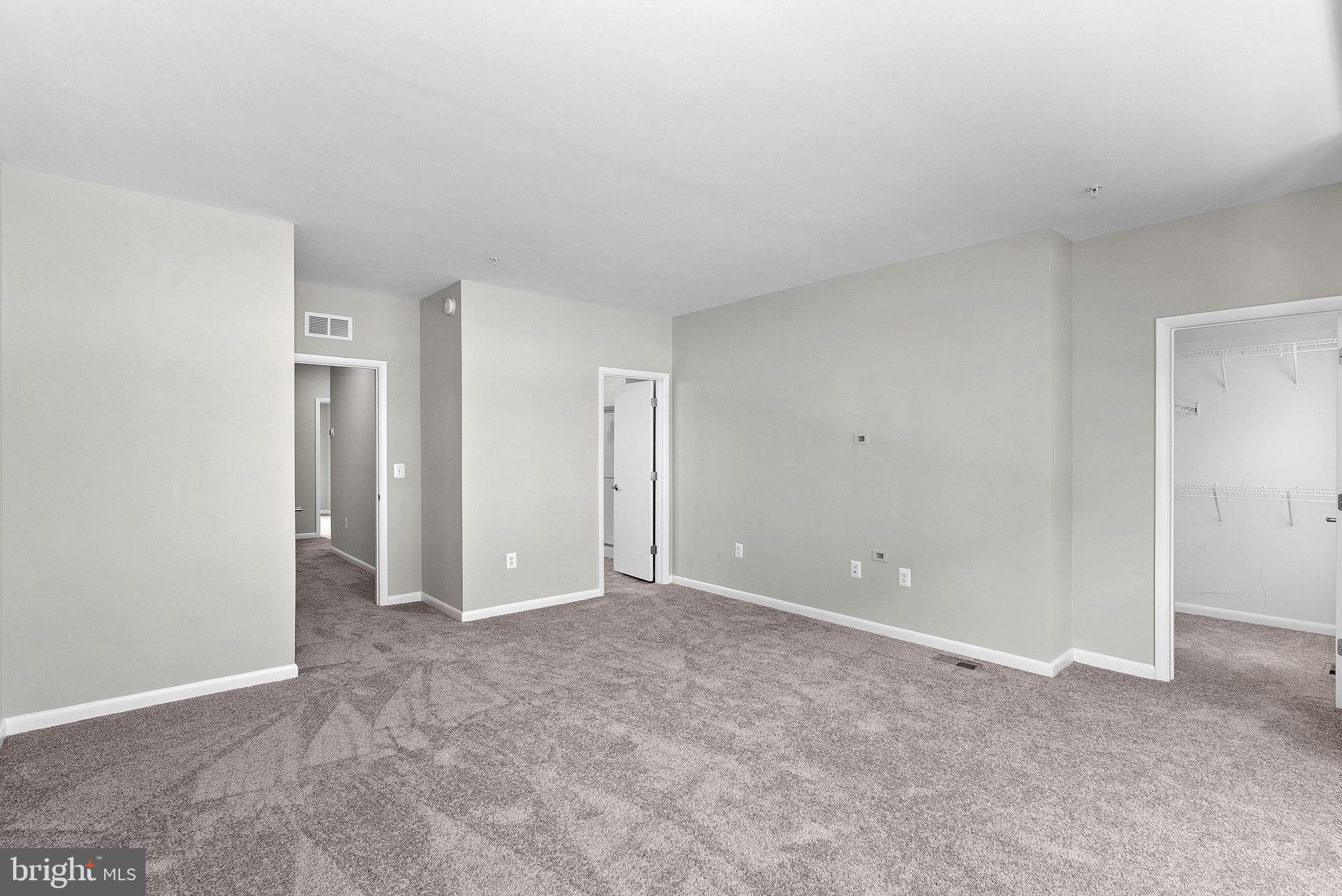 SM ONE LOUDOUN CONDO - Residential