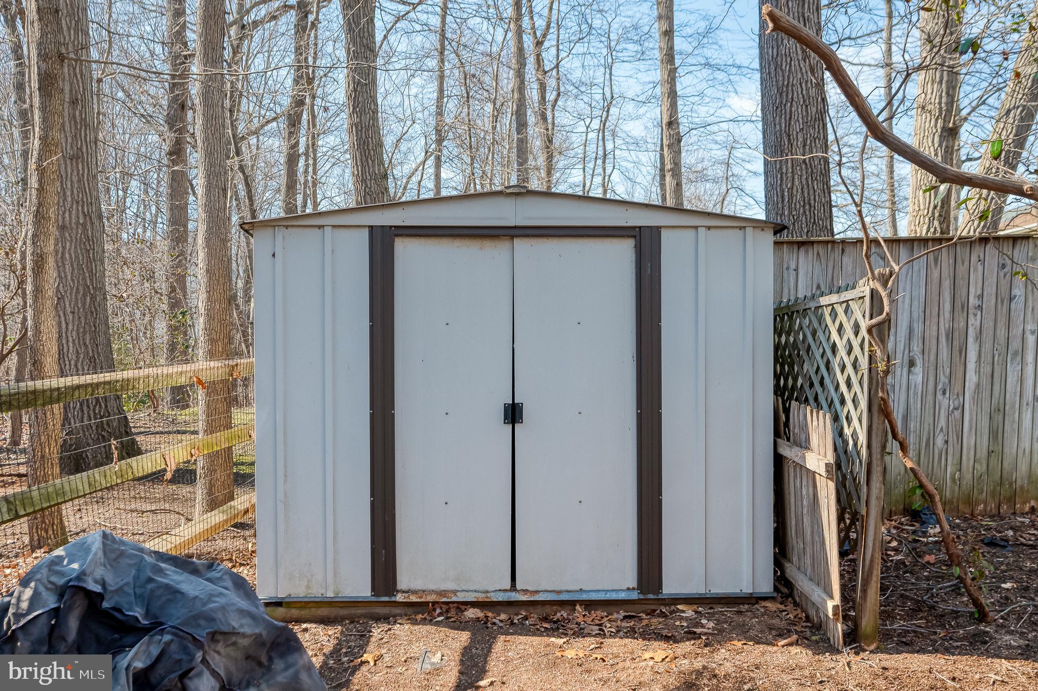 LONG BAR HARBOR - Residential