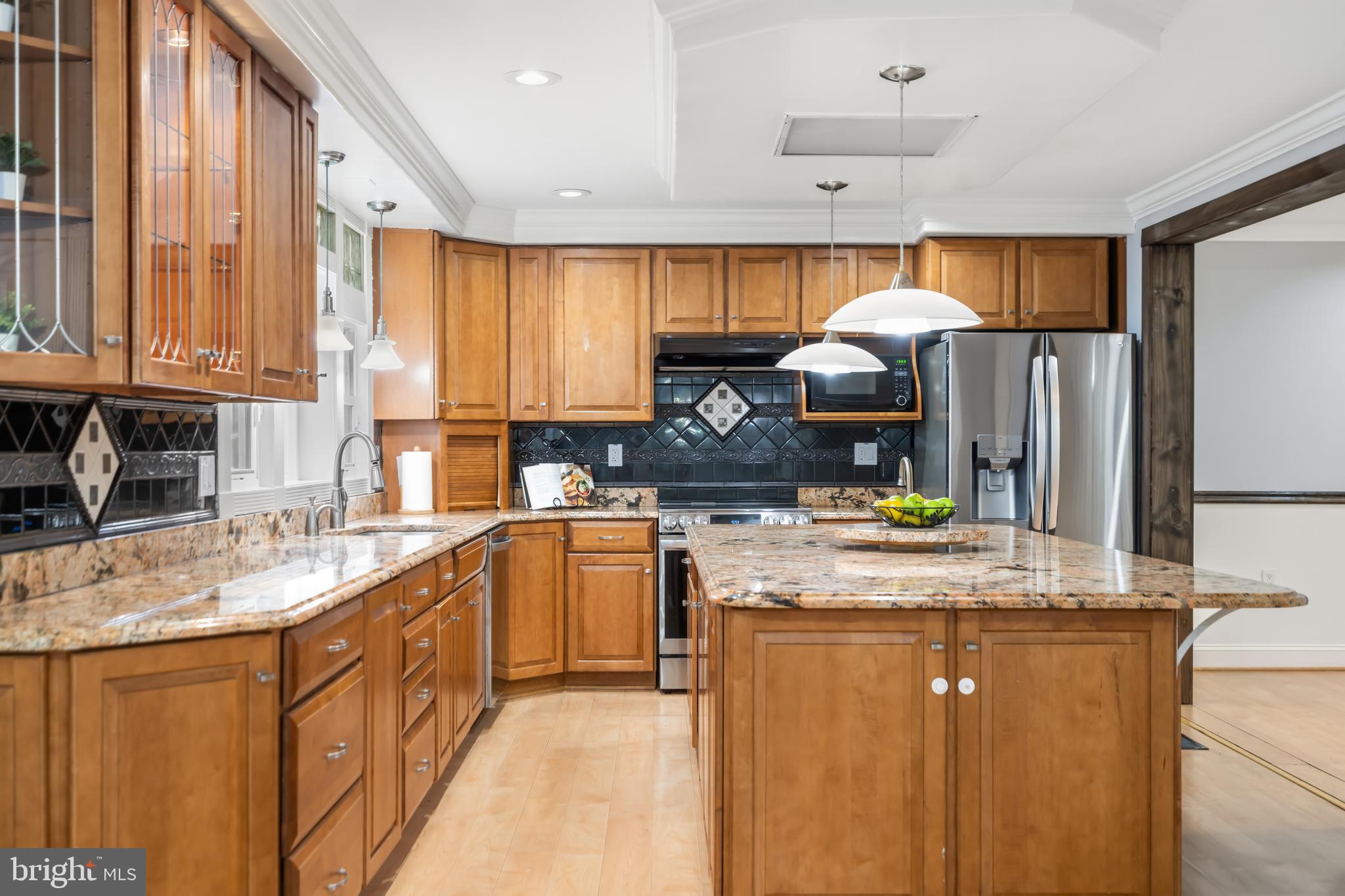 2501 FRASER COURT