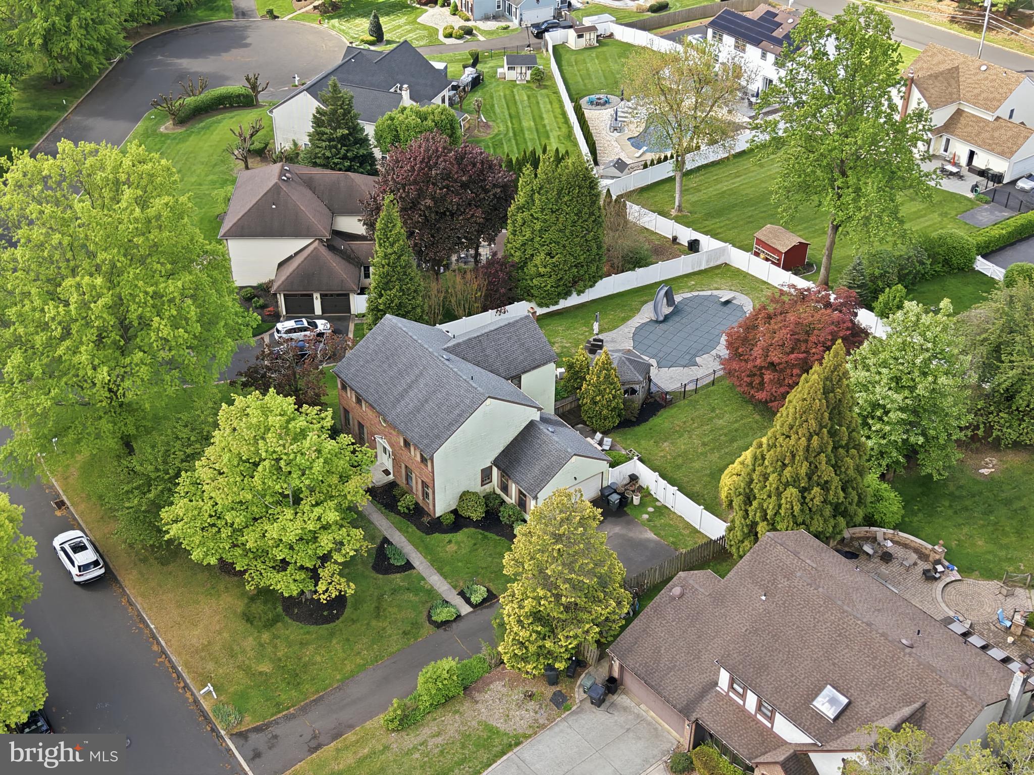 FOX RUN - Residential