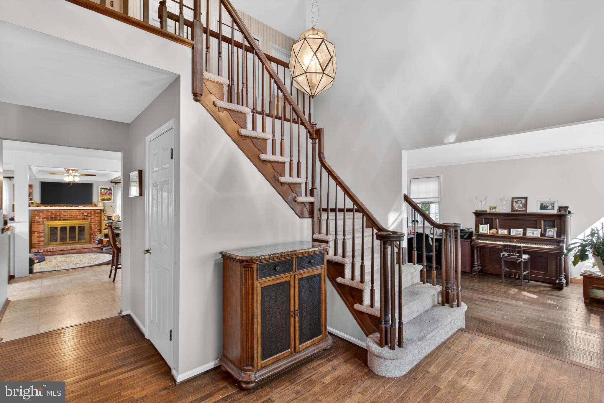 FOX RUN - Residential