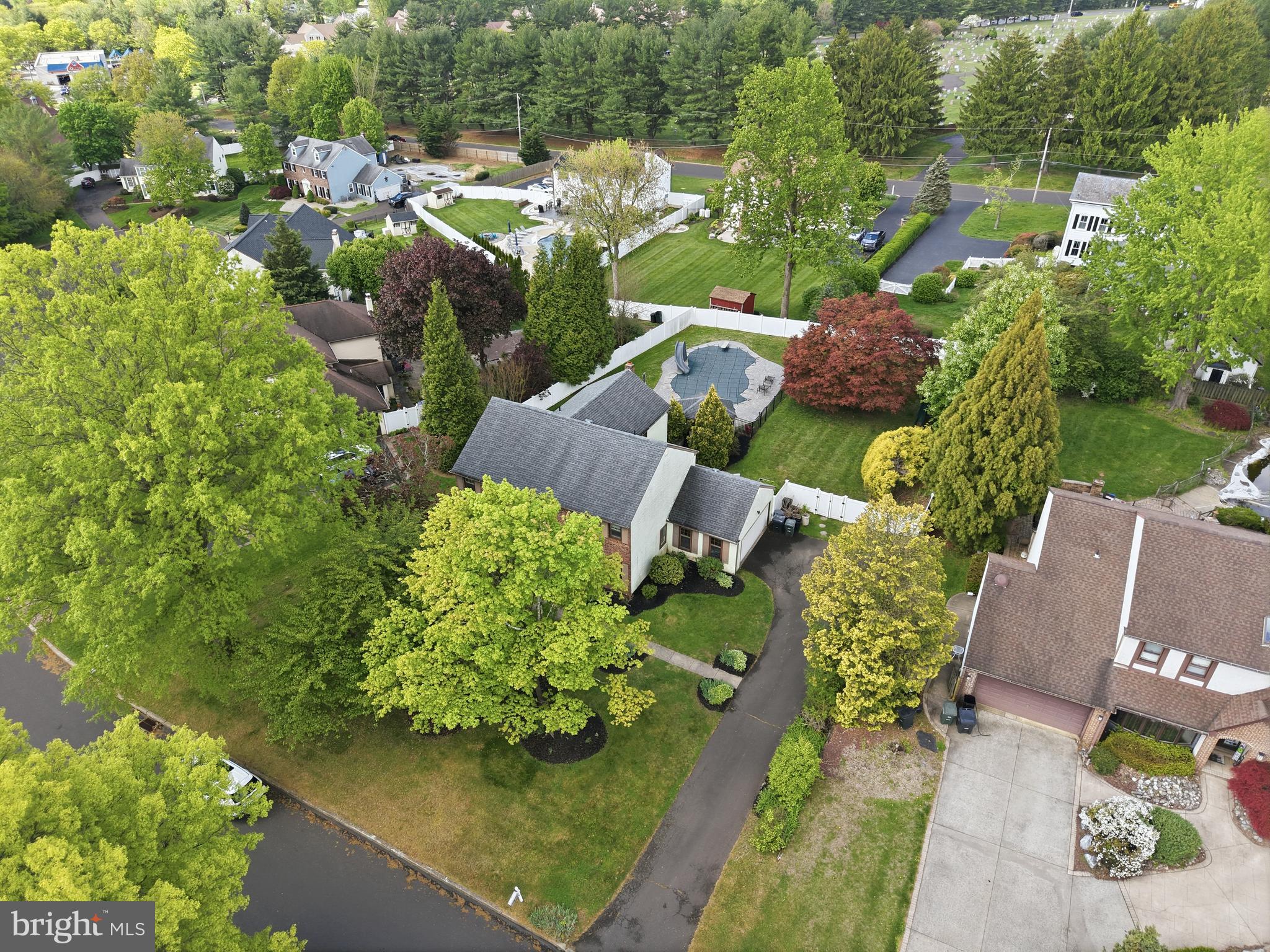 FOX RUN - Residential