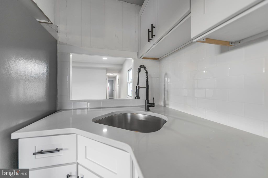 Photo of 105 Washington Drive, NORRISTOWN, PA 19403 (MLS # PAMC2161006)