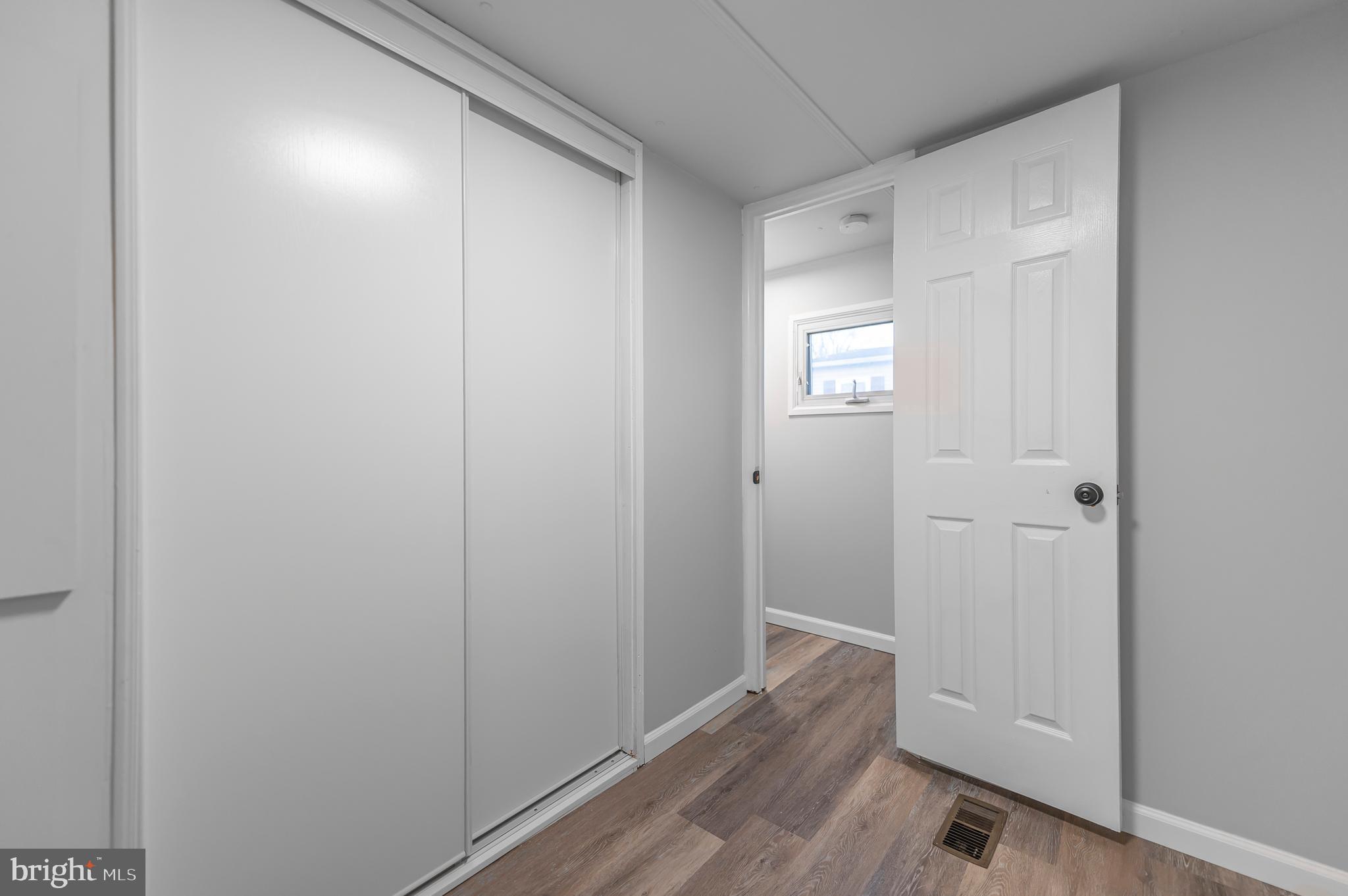 VALLEY FORGE CROSSIN - Residential