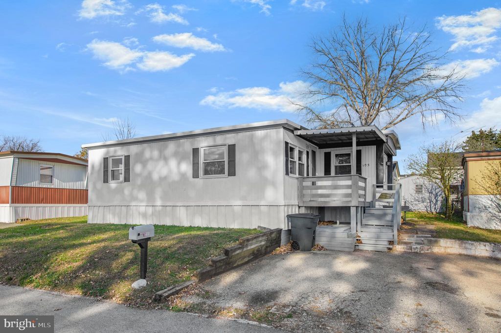 Photo of 105 Washington Drive, NORRISTOWN, PA 19403 (MLS # PAMC2161006)
