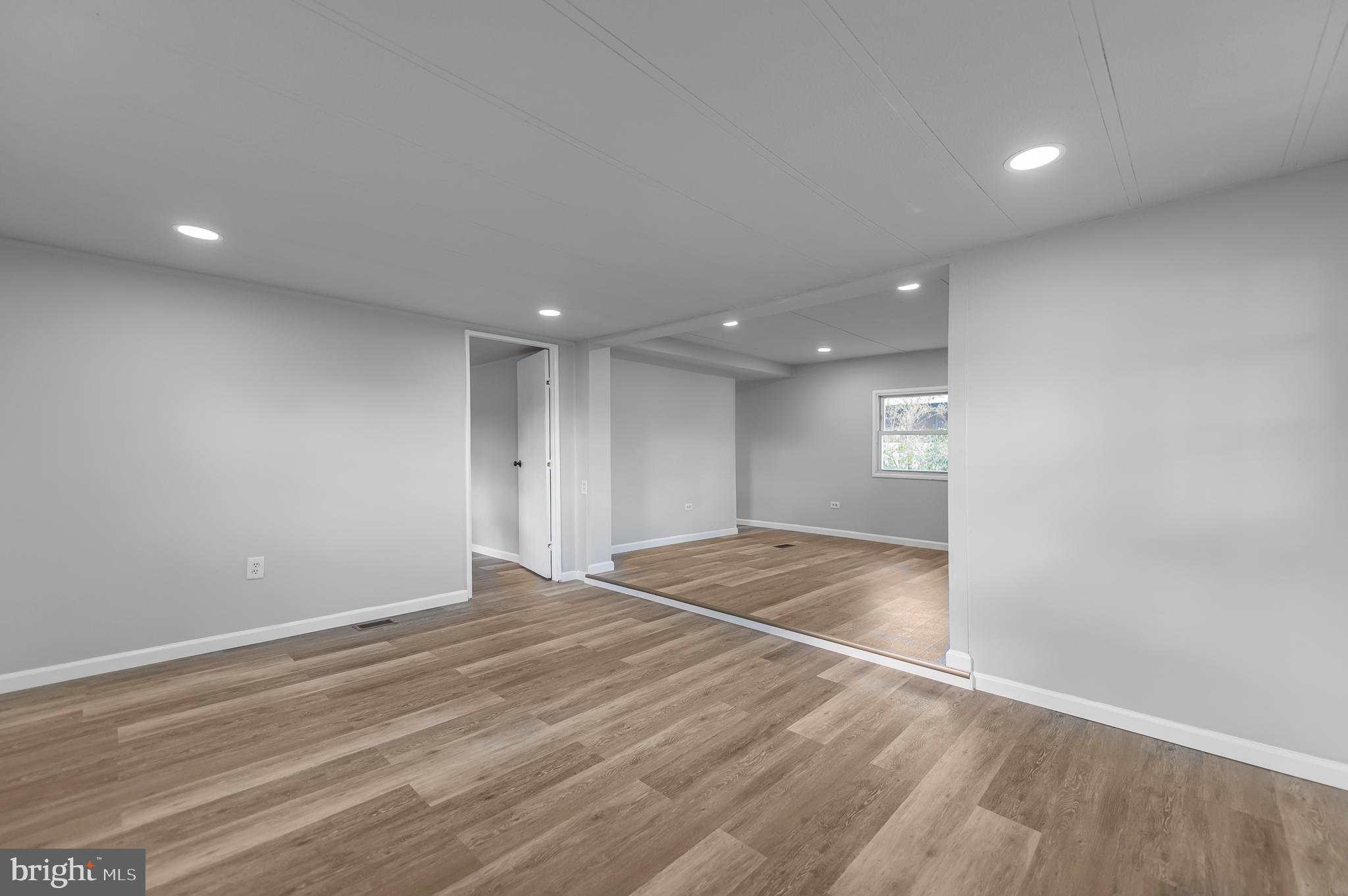 VALLEY FORGE CROSSIN - Residential