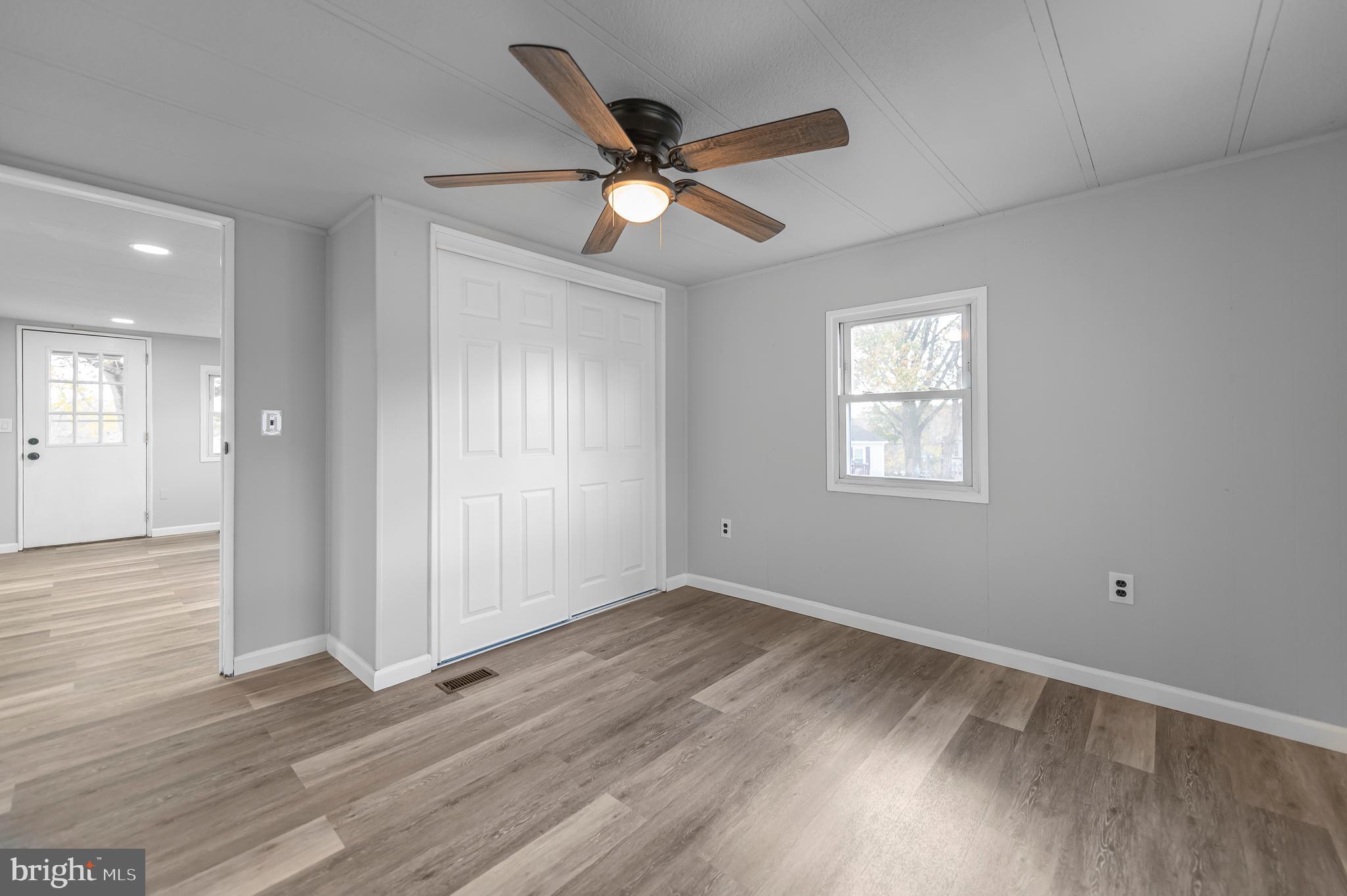 VALLEY FORGE CROSSIN - Residential