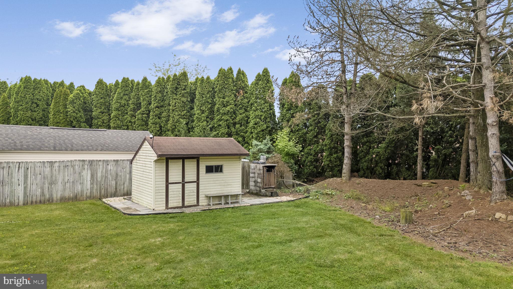 ONTELAUNEE HEIGHTS - Residential