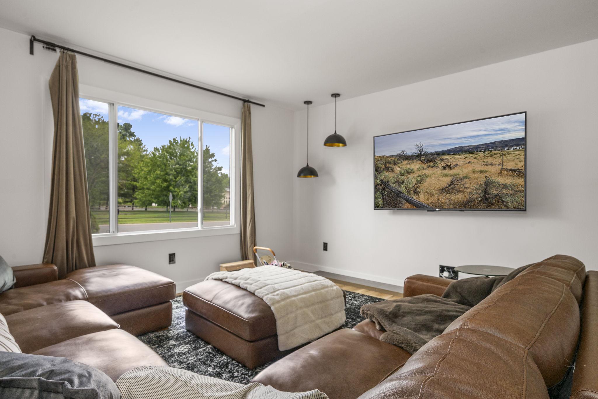 ONTELAUNEE HEIGHTS - Residential