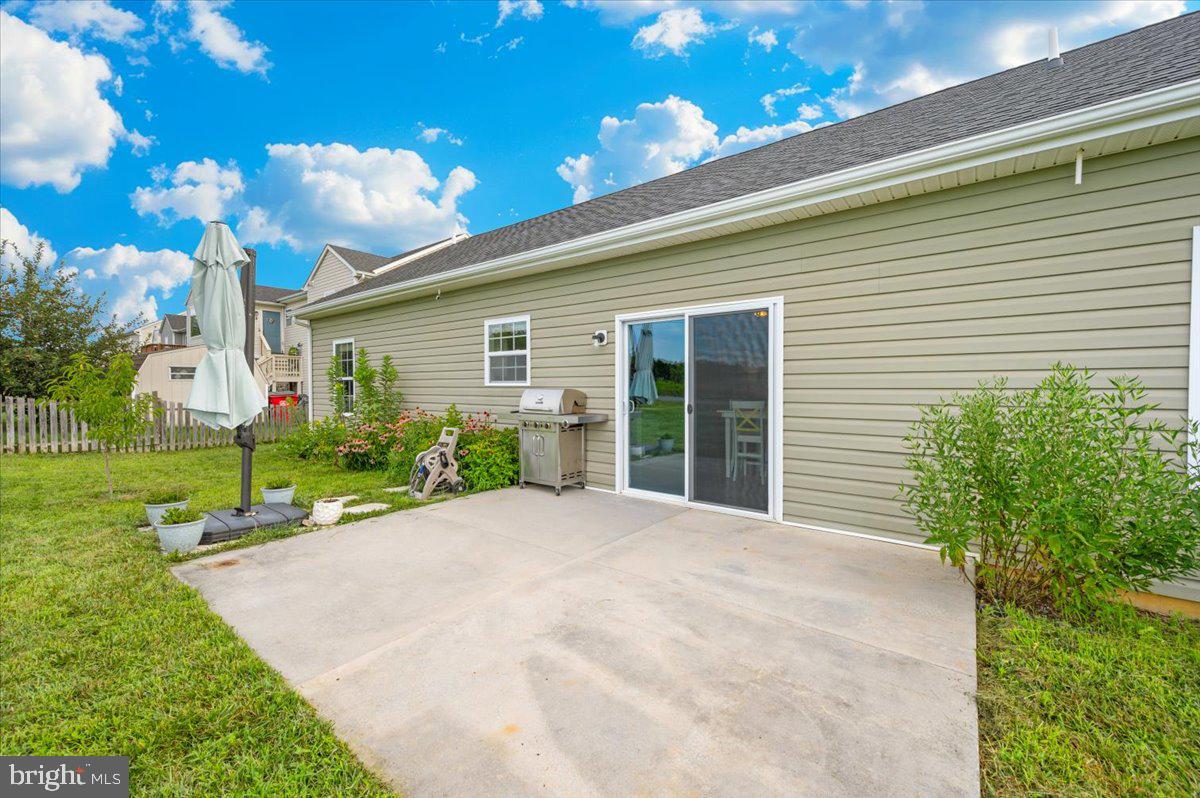 CRESTFIELD - Residential