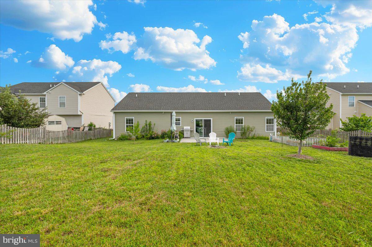 CRESTFIELD - Residential