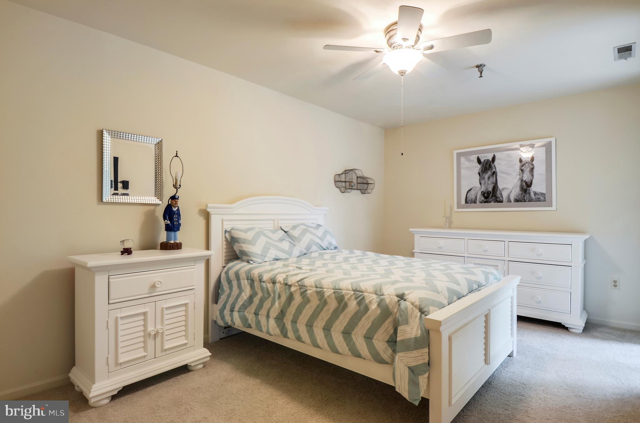 HERITAGE HARBOUR - Residential