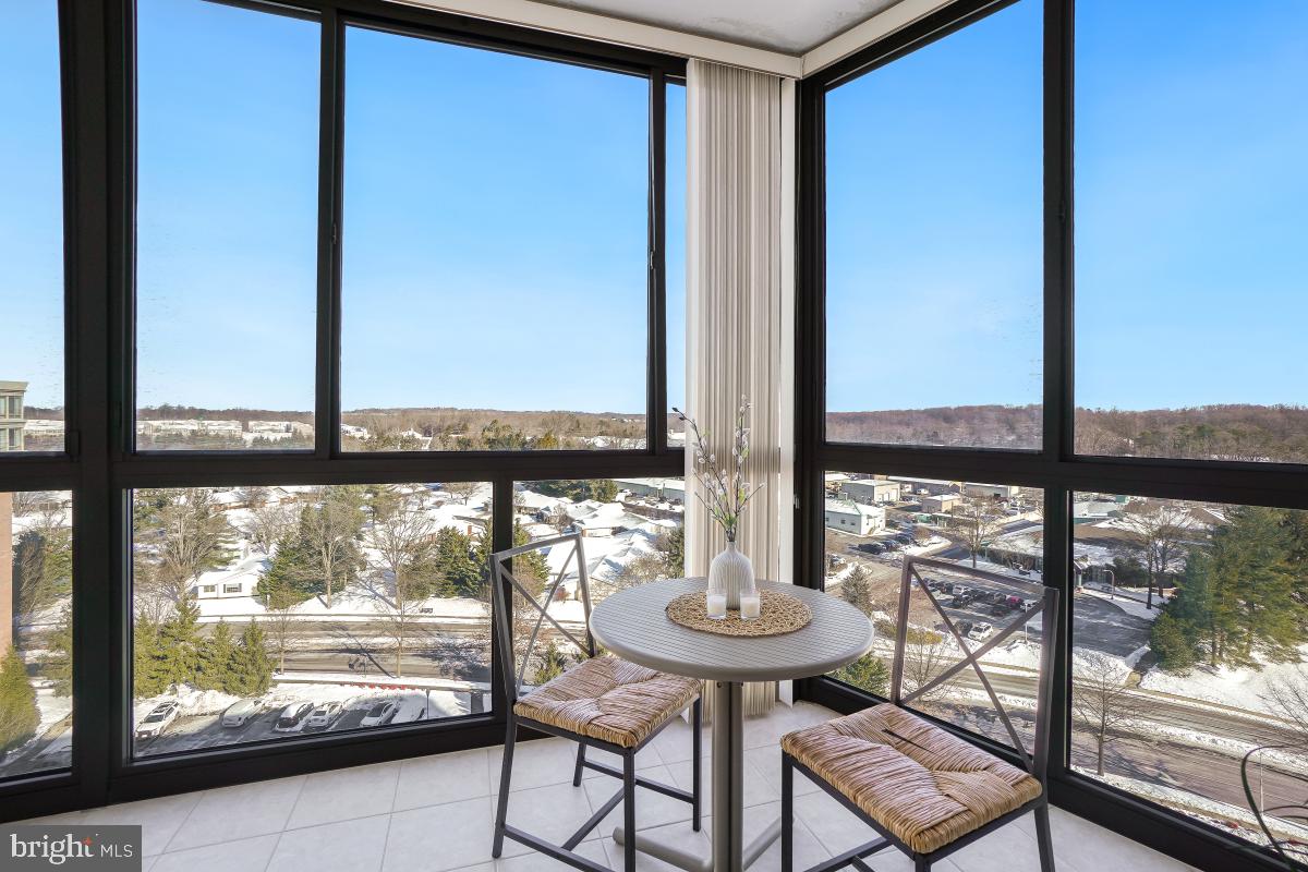 LEISURE WORLD - Residential