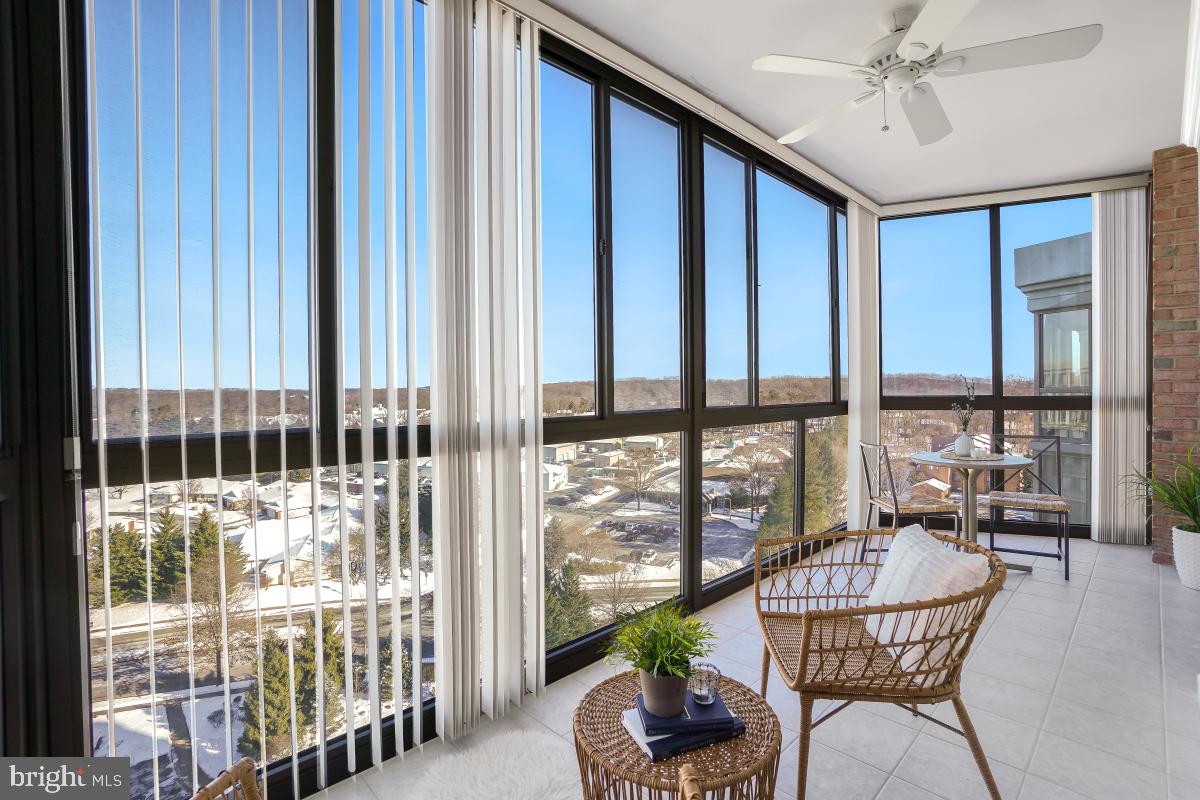 LEISURE WORLD - Residential