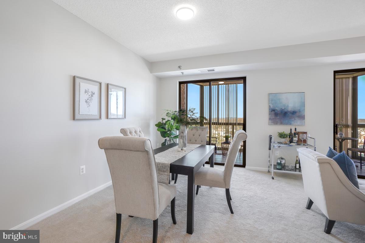 LEISURE WORLD - Residential