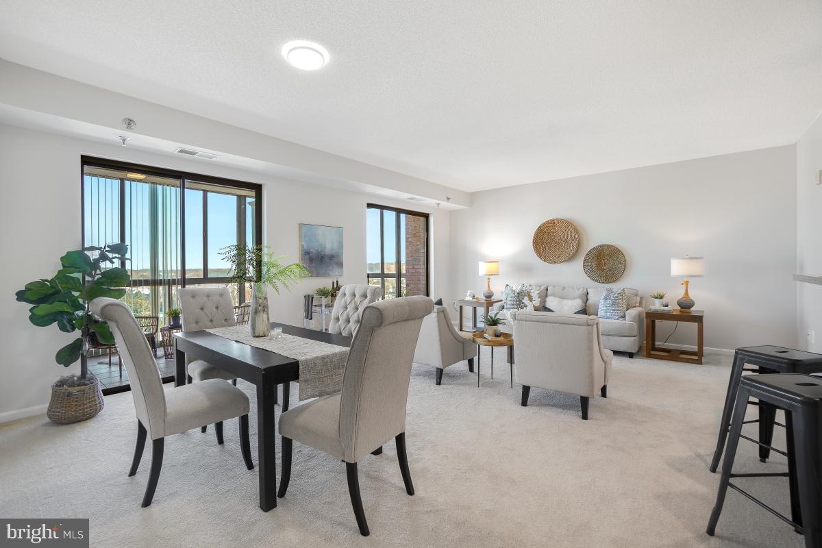 LEISURE WORLD - Residential