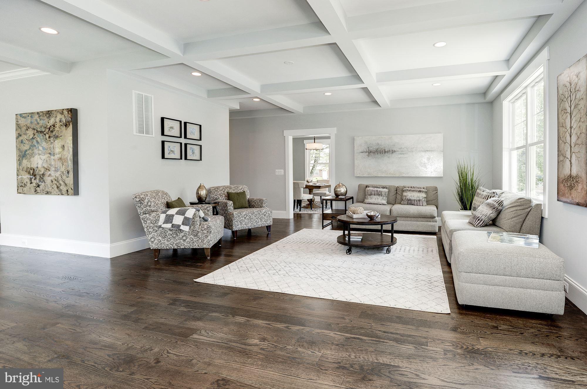 VIENNA WOODS - Residential