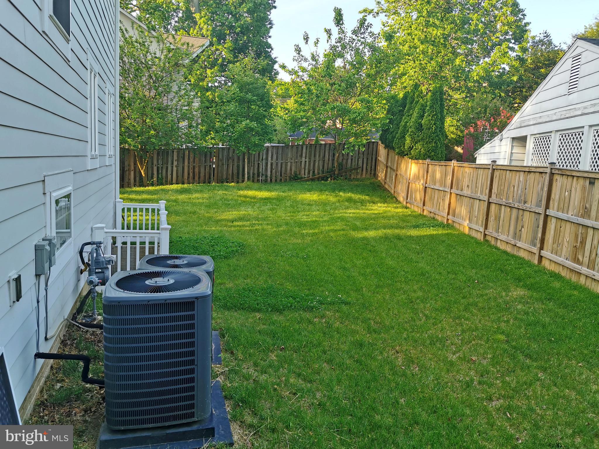 VIENNA WOODS - Residential