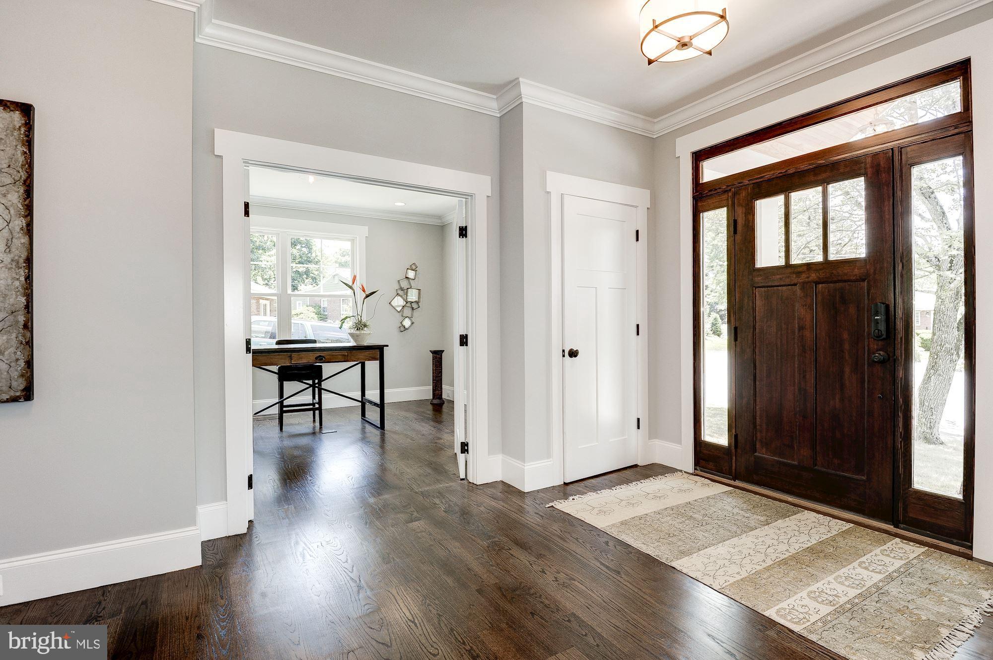 VIENNA WOODS - Residential