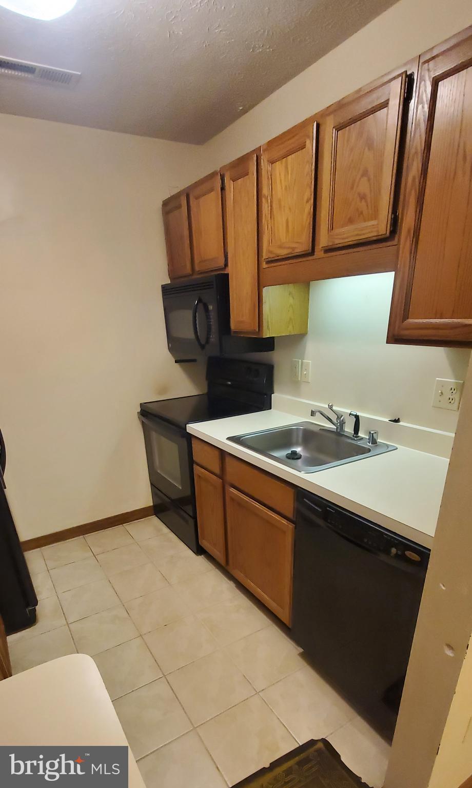 WILDWOOD - Residential Lease