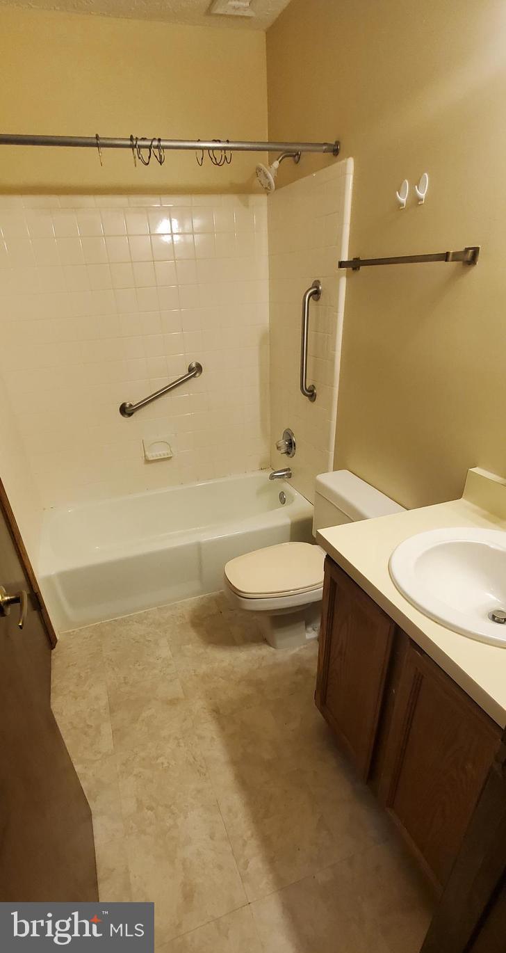 WILDWOOD - Residential Lease