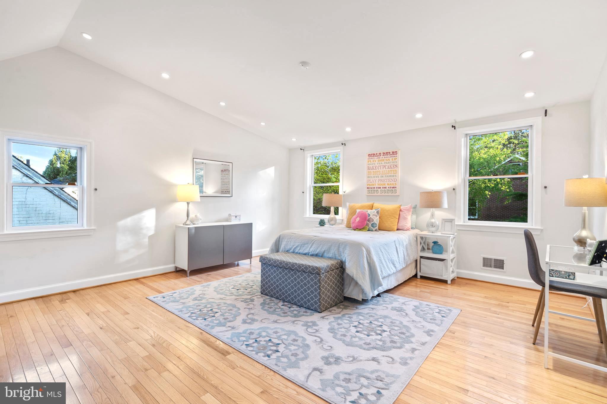 MASSACHUSETTS AVENUE HEIGHTS - Residential