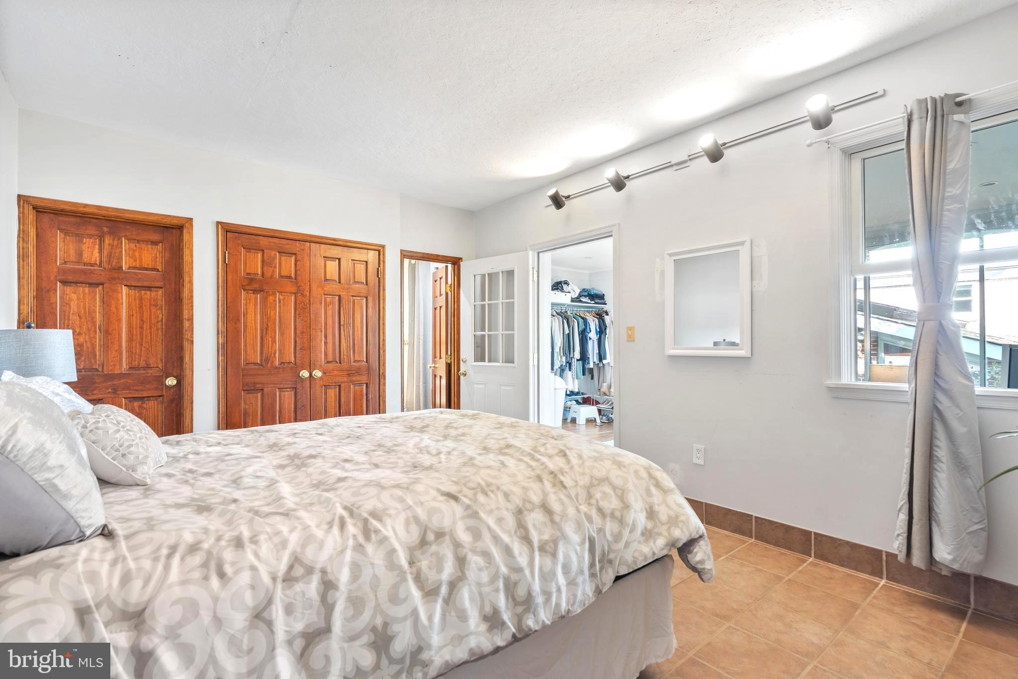 MASSACHUSETTS AVENUE HEIGHTS - Residential